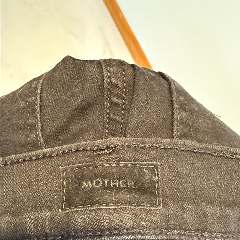 MOTHER - Insider Crop- Not Guilty black- 26 - Picture 2 of 9